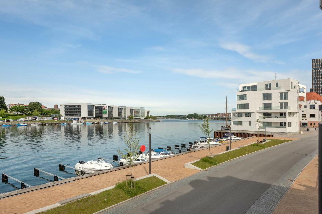Luxury City Center Harbour Apartment 2 Bedroom Sønderborg Dış mekan fotoğraf