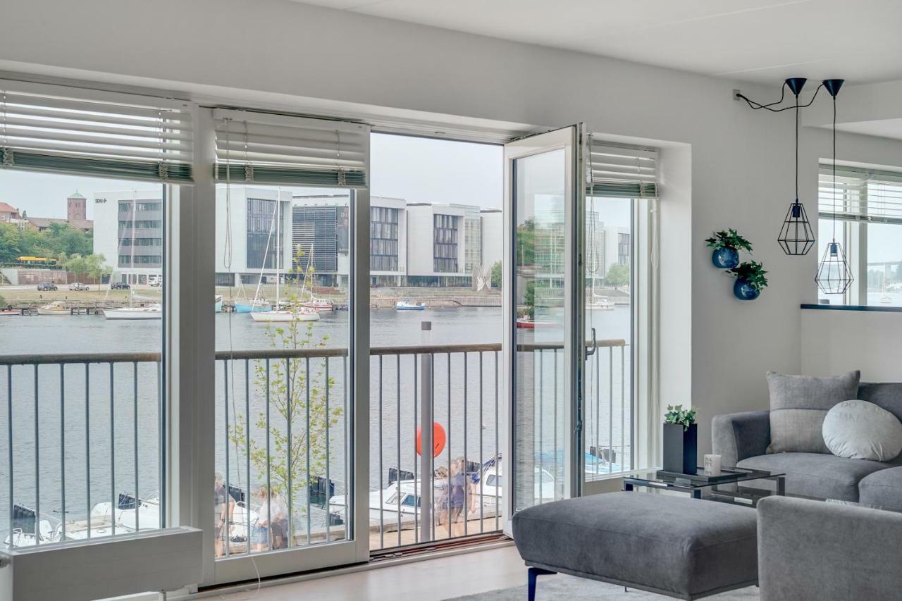 Luxury City Center Harbour Apartment 2 Bedroom Sønderborg Dış mekan fotoğraf
